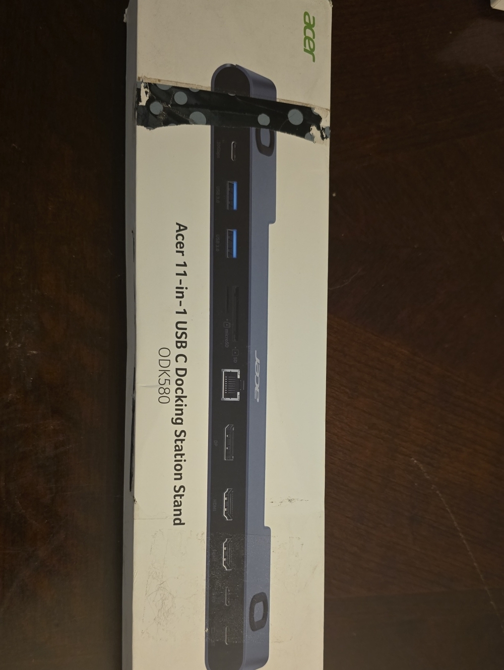 Acer 11-in-1 USB-C Docking Station Stand